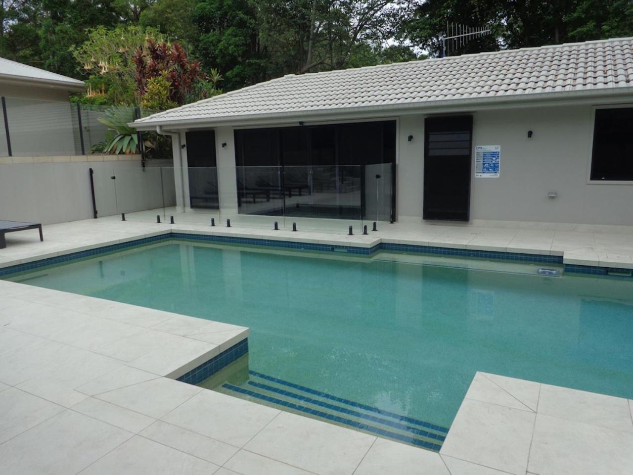 Отель Noosa Buoys Tinbeerwah Экстерьер фото